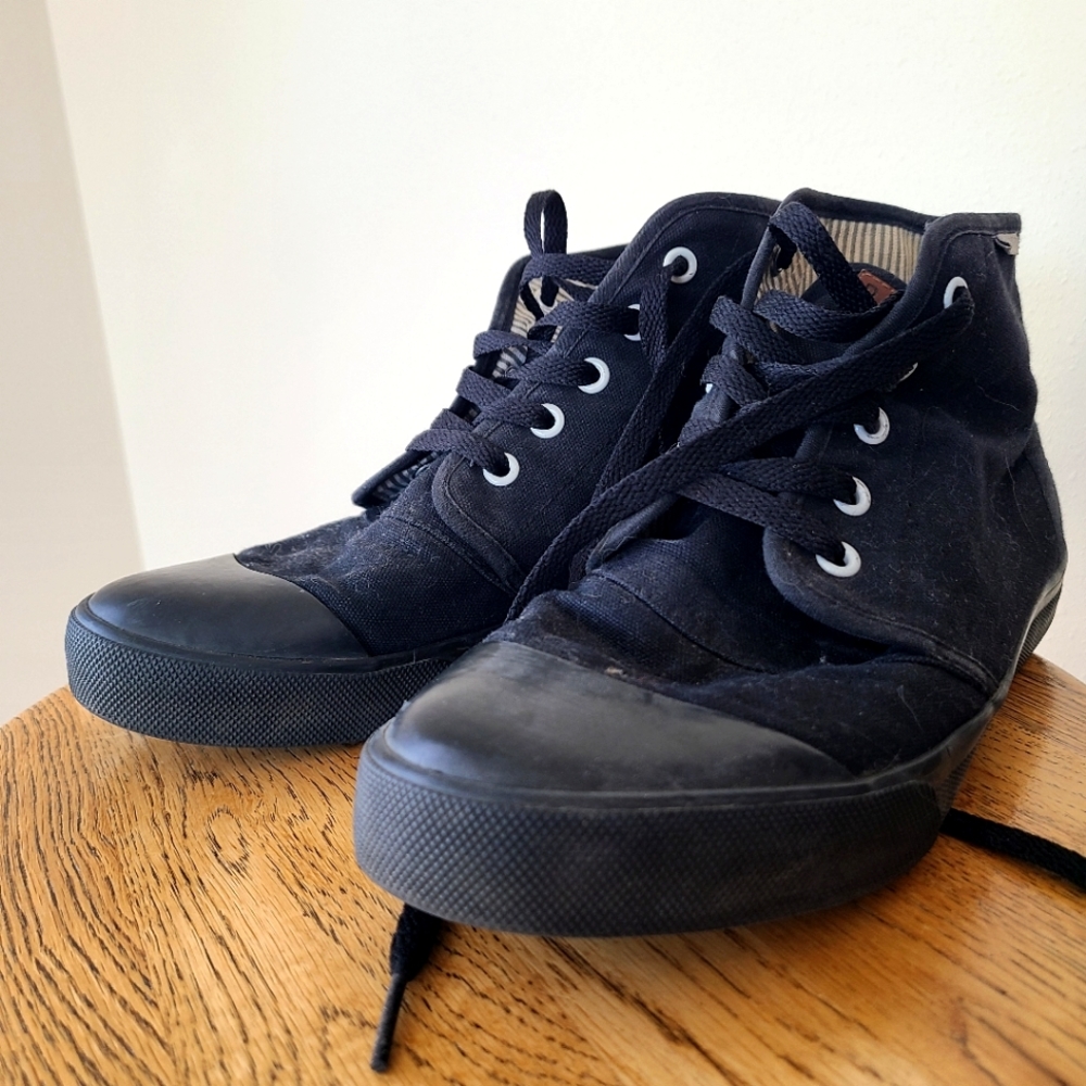 BANGS Onyx high tops 7.5/9